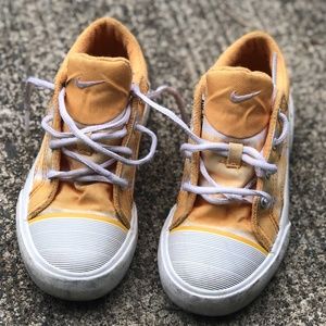 Kids Nike tie dye sneaker size 10